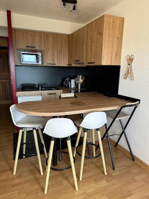 Les Faons Au Soleil Apartamento Font-Romeu-Odeillo-Via Exterior foto
